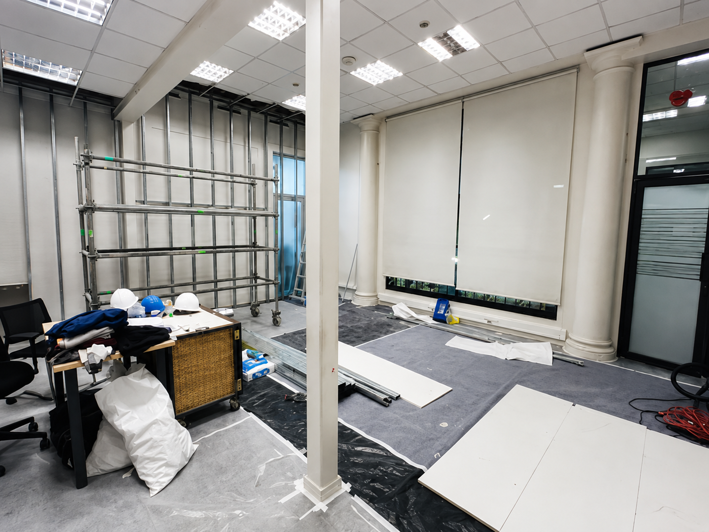 Obra de habilitación de las oficinas de Clínicas ACHS Salud